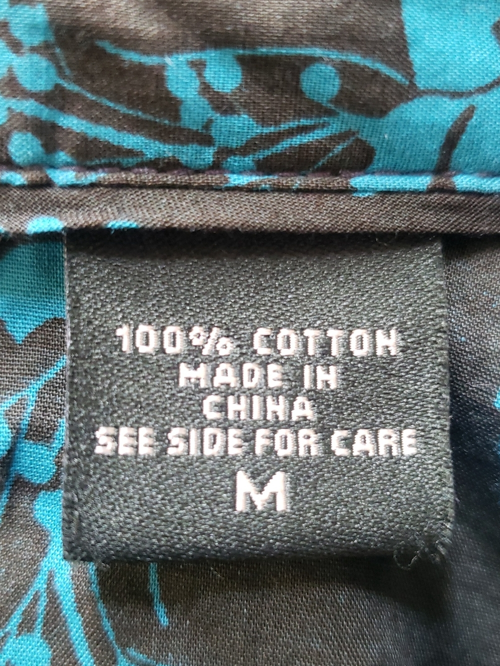 Eddie Bauer Teal Charcoal Floral Pintuck Button‑Down Shirt | Size Medium - Picture 16 of 16